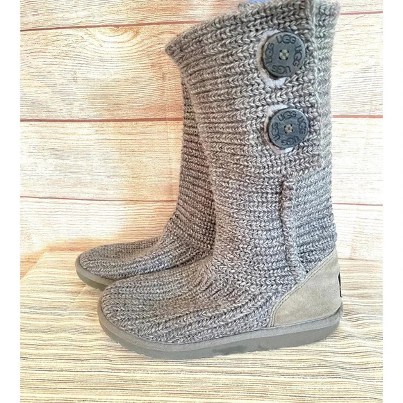 UGG Australia Girl's US 4 Gray Warm Twisted Cable Over The Knee Boots Pre-owned - Picture 1 of 10